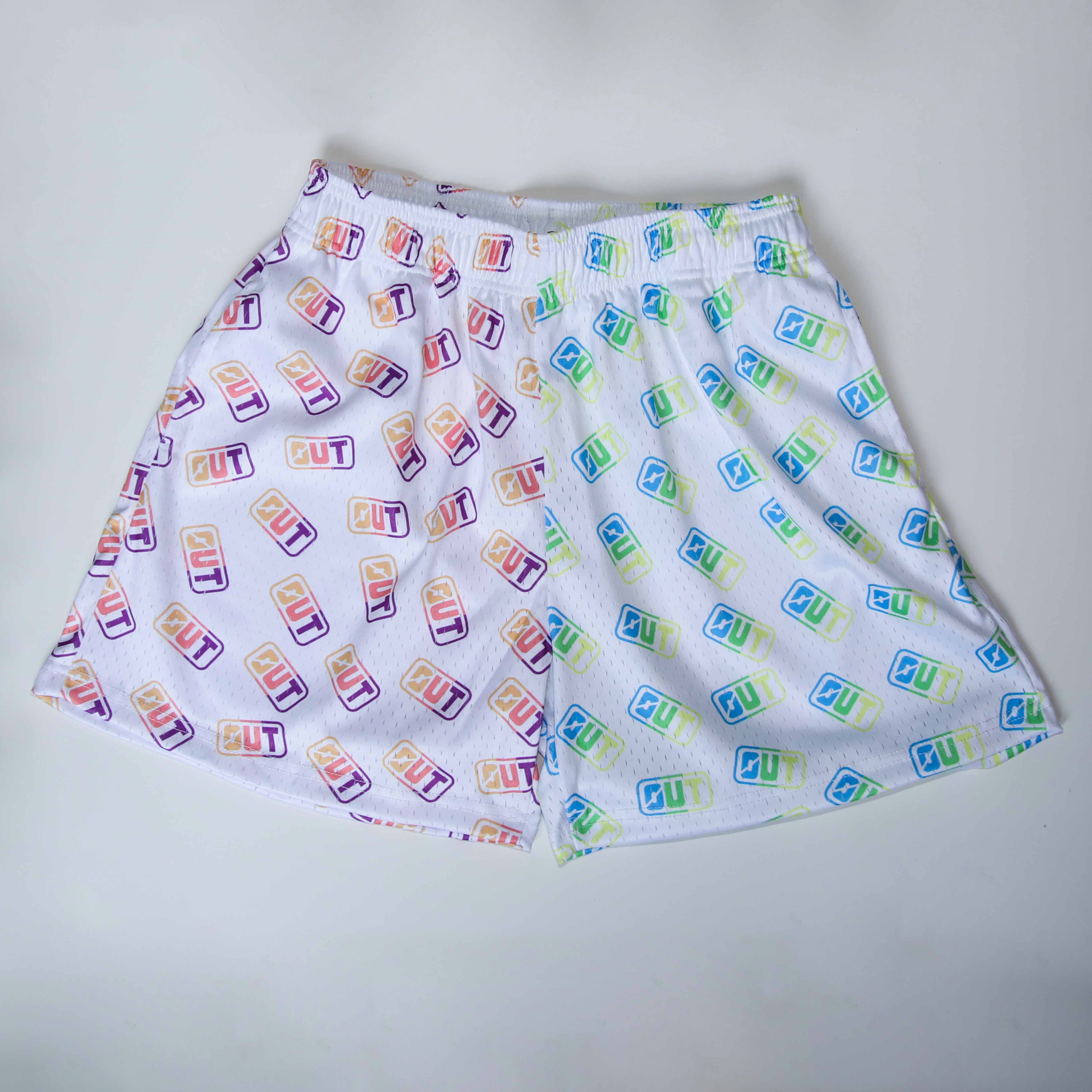 Øut logo split design mesh shorts